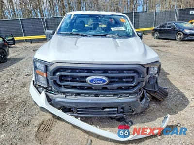 Piąte zdjęcie samochodu w środku: 2023 FORD F150 SUPER CAB VIN:1FTEX1C58PKE18271 - miniatura