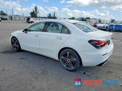 Drugie zdjęcie samochodu z przodu: 2019 MERCEDES-BENZ A 220 VIN:WDD3G4EB4KW035964 - miniatura