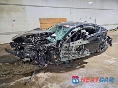2015 INFINITI Q50 BASE JN1BV7AR3FM420520 - główne zdjęcie licytacji z USA - miniatura
