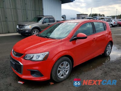 2020 CHEV SONIC 1G1JG6SB5L4128984 - główne zdjęcie licytacji z USA - miniatura