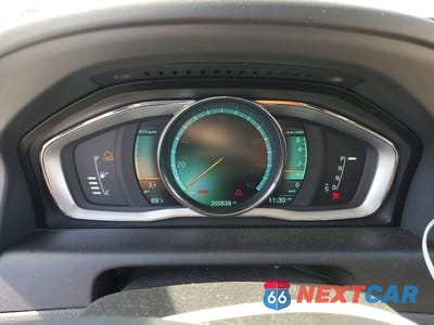 Zdjęcie 9 z 14 samochodu: 2014 VOLVO XC60 3.2 VIN:YV4952DL2E2510142 - miniatura