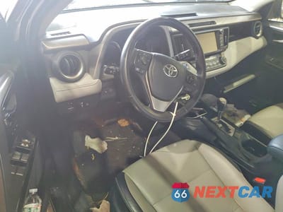 Zdjęcie 8 z 13 samochodu: 2017 TOYOTA RAV4 HYBRID LIMITED VIN:JTMDJREVXHD062775 - miniatura