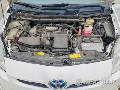 Zdjęcie 11 z 11 samochodu: 2011 TOYOTA PRIUS FOUR VIN:JTDKN3DU2B0258032 - miniatura