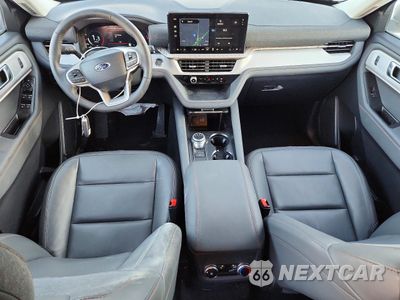 Zdjęcie 8 z 14 samochodu: 2025 FORD EXPLORER ACTIVE VIN:1FMUK8DH0SGC75822 - miniatura