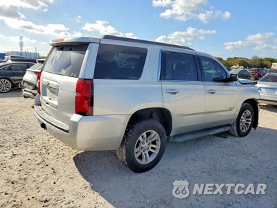 Trzecie zdjęcie samochodu z tyłu: 2018 CHEVROLET TAHOE C1500 LT VIN:1GNSCBKCXJR113932 - miniatura