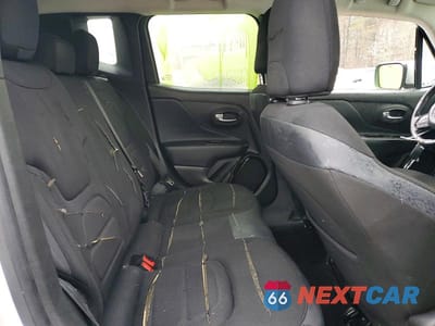 Zdjęcie 11 z 13 samochodu: 2017 JEEP RENEGADE LATITUDE VIN:ZACCJBBB8HPE97812 - miniatura