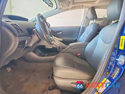 Zdjęcie 7 z 12 samochodu: 2011 TOYOTA PRIUS THREE VIN:JTDKN3DU7B1420098 - miniatura