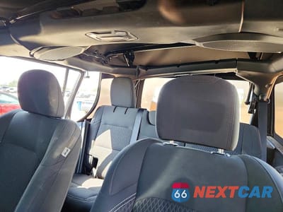 Zdjęcie 10 z 14 samochodu: 2021 JEEP WRANGLER UNLIMITED SPORT VIN:1C4HJXDG2MW692796 - miniatura