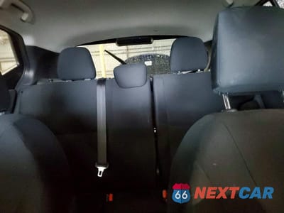 Zdjęcie 10 z 14 samochodu: 2024 NISSAN KICKS S VIN:3N1CP5BV3RL478902 - miniatura