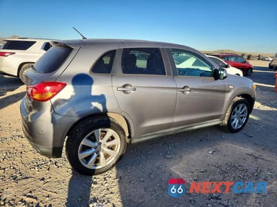 Trzecie zdjęcie samochodu z tyłu: 2015 MITSUBISHI OUTLANDER SPORT ES VIN:4A4AR3AW9FE051922 - miniatura