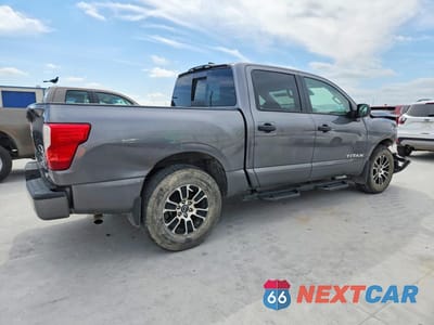 Trzecie zdjęcie samochodu z tyłu: 2024 NISSAN TITAN SV VIN:1N6AA1EFXRN101631 - miniatura