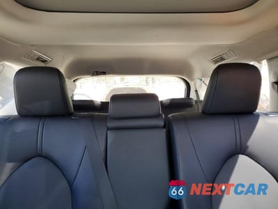 Zdjęcie 10 z 14 samochodu: 2024 TOYOTA GRAND HIGHLANDER XLE VIN:5TDAAAB59RS046212 - miniatura