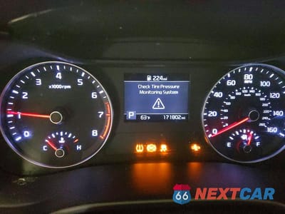 Zdjęcie 9 z 12 samochodu: 2019 KIA FORTE LXS VIN:3KPF24AD3KE077680 - miniatura