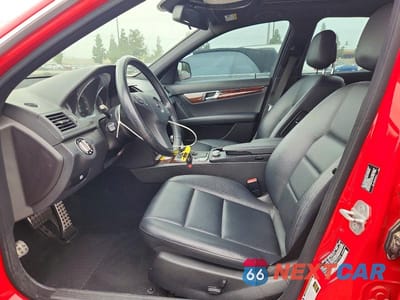 Zdjęcie 7 z 12 samochodu: 2009 MERCEDES-BENZ C 300 VIN:WDDGF54X59R077558 - miniatura
