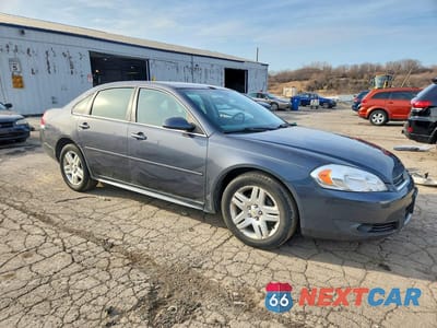 Czwarte zdjęcie samochodu z boku: 2011 CHEVROLET IMPALA LT VIN:2G1WB5EK6B1199261 - miniatura