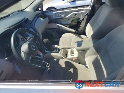Zdjęcie 7 z 13 samochodu: 2018 NISSAN ROGUE SPORT SV VIN:JN1BJ1CP9JW195232 - miniatura