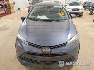Piąte zdjęcie samochodu w środku: 2018 TOYOTA COROLLA LE VIN:2T1BURHE1JC057297 - miniatura