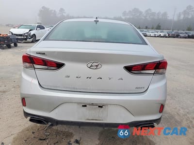 Zdjęcie 6 z 13 samochodu: 2018 HYUNDAI SONATA SPORT VIN:5NPE34AF1JH680633 - miniatura