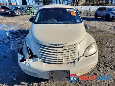 Piąte zdjęcie samochodu w środku: 2004 CHRYSLER PT CRUISER VIN:3C4FY48B54T338258 - miniatura