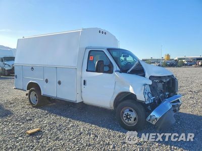 Czwarte zdjęcie samochodu z boku: 2024 FORD E350 UTILITY / SERVICE TRUCK VIN:1FDWE3FN6RDD04676 - miniatura