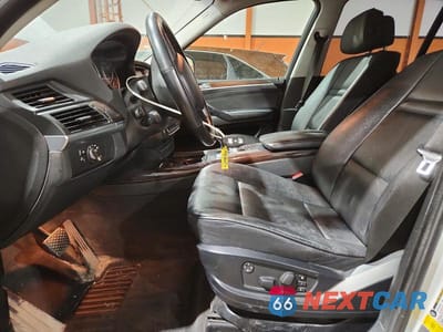 Zdjęcie 7 z 12 samochodu: 2008 BMW X5 3.0I VIN:5UXFE43518L002455 - miniatura