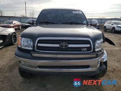 Piąte zdjęcie samochodu w środku: 2002 TOYOTA TUNDRA SR5 V8 VIN:5TBBT44132S261612 - miniatura