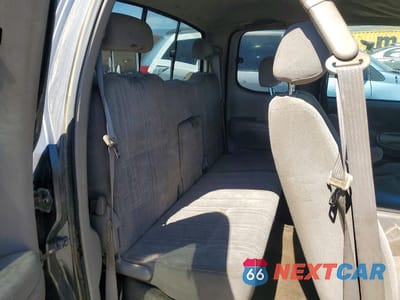 Zdjęcie 10 z 11 samochodu: 2000 TOYOTA TUNDRA SR5 VIN:5TBRT3412YS117826 - miniatura