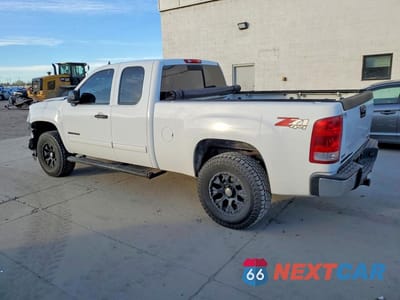 Drugie zdjęcie samochodu z przodu: 2011 GMC SIERRA K1500 SLE VIN:1GTR2VE32BZ188603 - miniatura