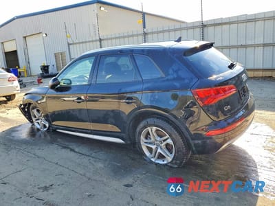 Drugie zdjęcie samochodu z przodu: 2018 AUDI Q5 PREMIUM VIN:WA1ANAFY8J2103076 - miniatura