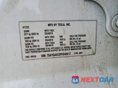 Zdjęcie 12 z 12 samochodu: 2023 TESLA MODEL Y VIN:7SAYGAEE2PF848517 - miniatura