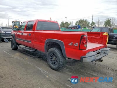 Drugie zdjęcie samochodu z przodu: 2005 CHEVROLET SILVERADO K2500 HEAVY DUTY VIN:1GCHK23245F871395 - miniatura