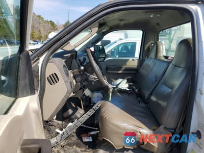 Zdjęcie 7 z 12 samochodu: 2008 FORD F450 SUPER DUTY VIN:1FDXF46R28EC89189 - miniatura