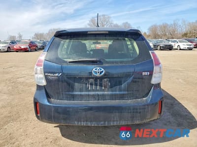 Zdjęcie 6 z 12 samochodu: 2017 TOYOTA PRIUS V TWO VIN:JTDZN3EU4HJ060780 - miniatura