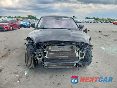 Piąte zdjęcie samochodu w środku: 2020 JAGUAR E-PACE S VIN:SADFK2FX9L1Z76107 - miniatura