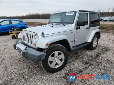2008 JEEP WRANGLER SAHARA 1J8FA54128L589692 - główne zdjęcie licytacji z USA - miniatura