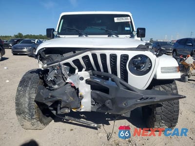 Piąte zdjęcie samochodu w środku: 2021 JEEP WRANGLER UNLIMITED SAHARA 4XE VIN:1C4JJXP67MW724226 - miniatura