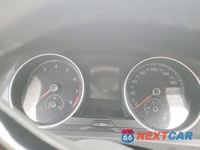 Zdjęcie 9 z 11 samochodu: 2019 VOLKSWAGEN GOLF S VIN:3VWG57AU1KM008096 - miniatura