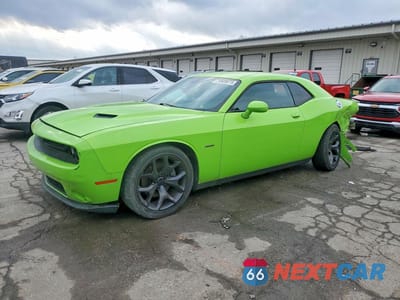 2015 DODGE CHALLENGER SXT 2C3CDZAT8FH723215 - główne zdjęcie licytacji z USA - miniatura
