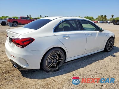 Trzecie zdjęcie samochodu z tyłu: 2020 MERCEDES-BENZ A 35 AMG VIN:W1K3G5BB6LJ221692 - miniatura