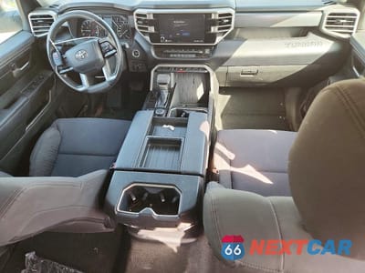 Zdjęcie 8 z 12 samochodu: 2022 TOYOTA TUNDRA SR5 VIN:5TFLA5DB9NX056018 - miniatura