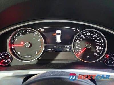 Zdjęcie 9 z 13 samochodu: 2012 VOLKSWAGEN TOUAREG V6 VIN:WVGFF9BP0CD002931 - miniatura