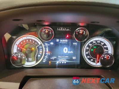 Zdjęcie 9 z 12 samochodu: 2016 RAM TRUCKS 1500 LARAMIE VIN:1C6RR7NT7GS320737 - miniatura