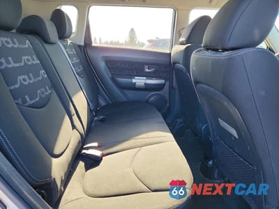 Zdjęcie 10 z 12 samochodu: 2012 KIA SOUL + VIN:KNDJT2A69C7384589 - miniatura