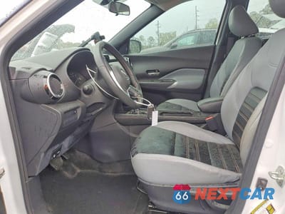 Zdjęcie 7 z 13 samochodu: 2023 NISSAN KICKS SR VIN:3N1CP5DV9PL484116 - miniatura