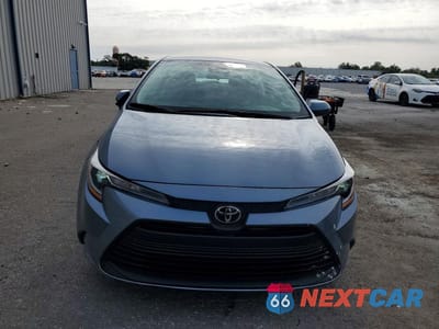 Piąte zdjęcie samochodu w środku: 2025 TOYOTA COROLLA LE VIN:5YFB4MDE9SP237623 - miniatura