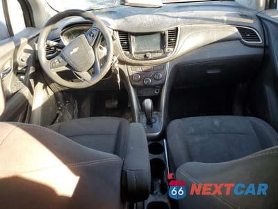 Zdjęcie 8 z 12 samochodu: 2017 CHEVROLET TRAX 1LT VIN:3GNCJPSB5HL160558 - miniatura