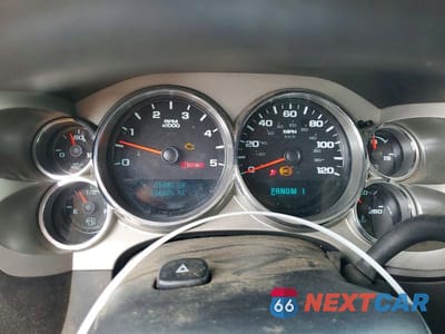 Zdjęcie 9 z 12 samochodu: 2014 CHEVROLET SILVERADO FLATBED TRUCK VIN:1GB4CZC89EF157288 - miniatura