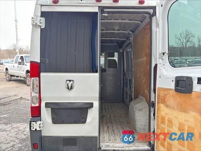 Zdjęcie 10 z 12 samochodu: 2015 RAM PROMASTER 1500 1500 STANDARD VIN:3C6TRVAG9FE503755 - miniatura