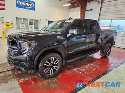 2022 GMC SIERRA K1500 AT4 1GTPUEEL4NZ551067 - główne zdjęcie licytacji z USA - miniatura