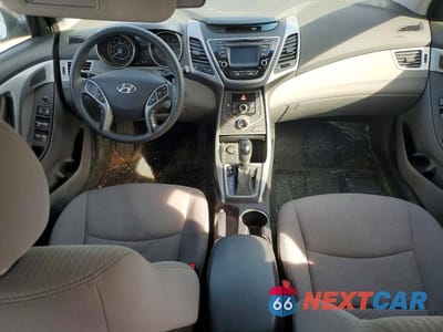 Zdjęcie 8 z 12 samochodu: 2016 HYUNDAI ELANTRA SE VIN:5NPDH4AE0GH689885 - miniatura